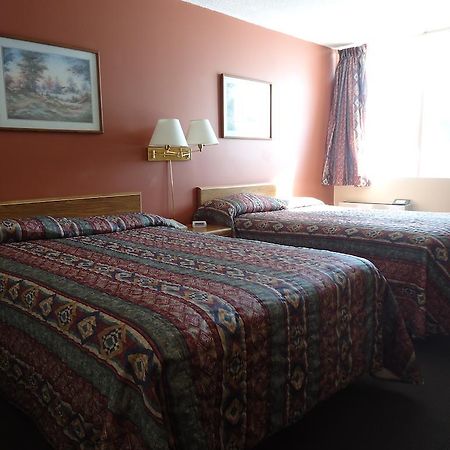 Canadian Motor Hotel Су-Сент-Марі Номер фото