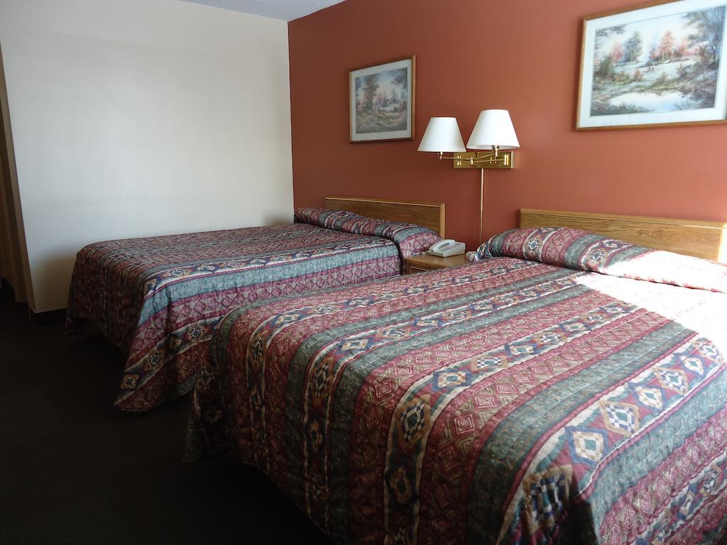 Canadian Motor Hotel Су-Сент-Марі Номер фото